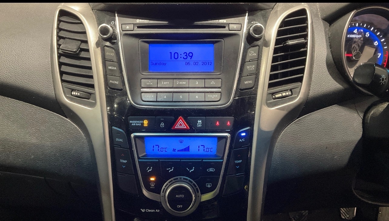 Used Hyundai i30 2014 for sale - 76940149: Photo 11