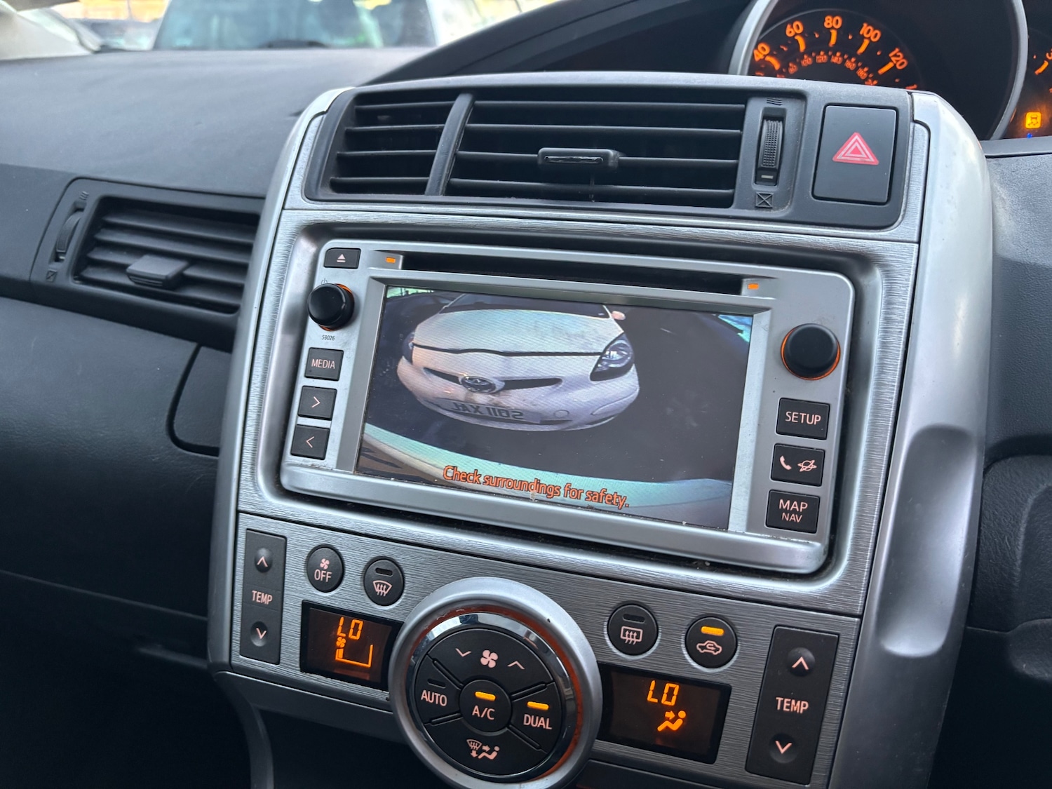 Used Toyota Verso 2012 for sale - 75521447: Photo 16