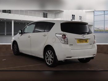 Used Toyota Verso 2012 for sale - 75521447: Photo