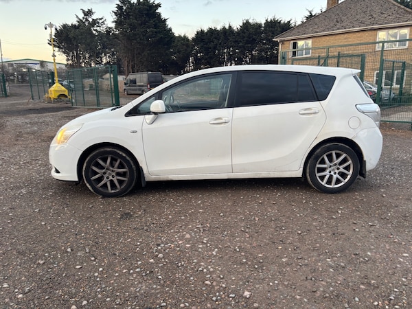 Used Toyota Verso 2012 for sale - 75521447: Photo 6