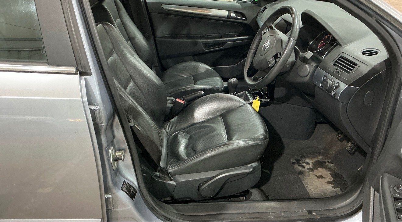 Used Vauxhall Astra 2008 for sale - 77617391: Photo 9