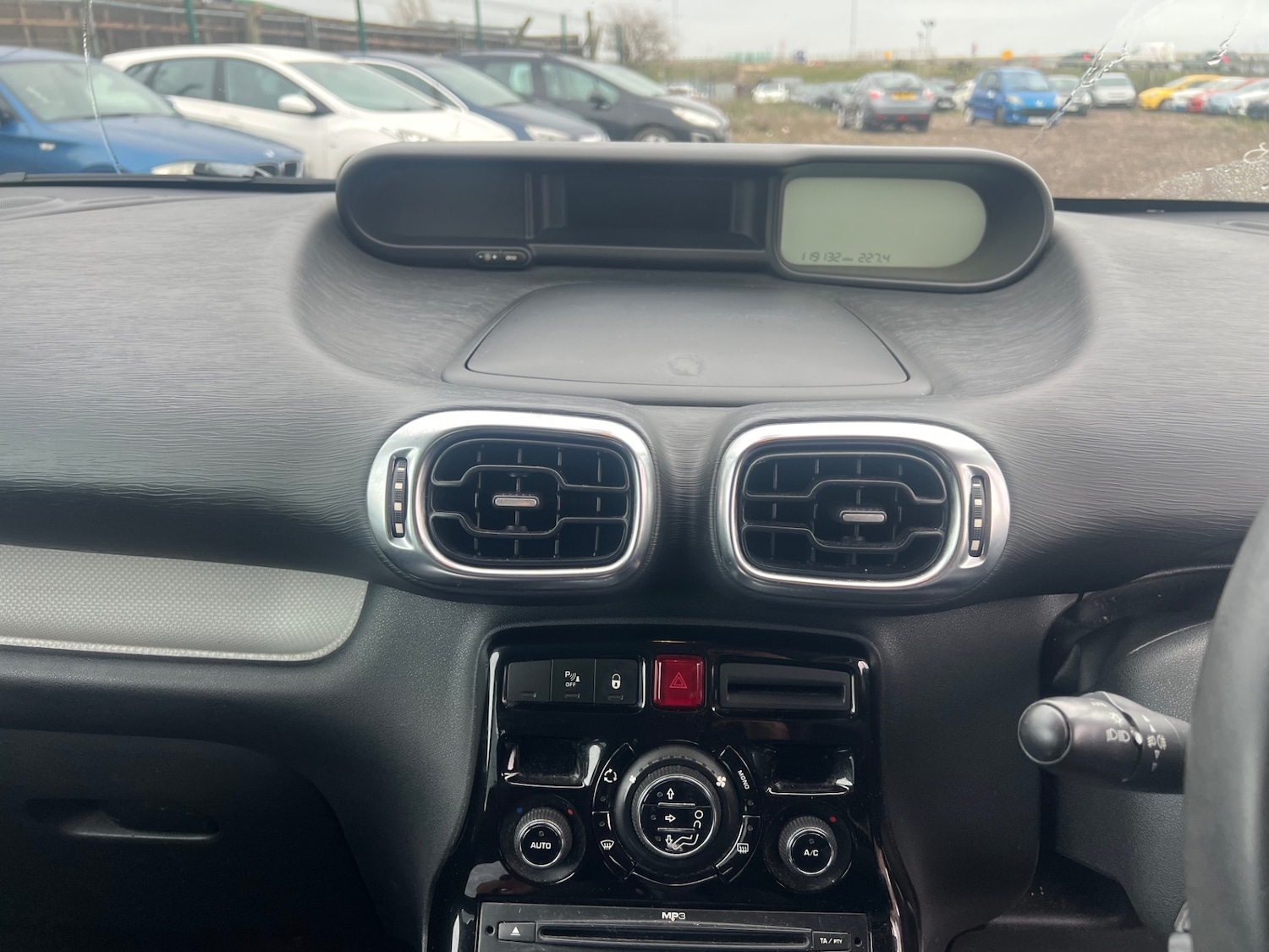 Used Citroen C3 Picasso 2009 for sale - 76517996: Photo 12