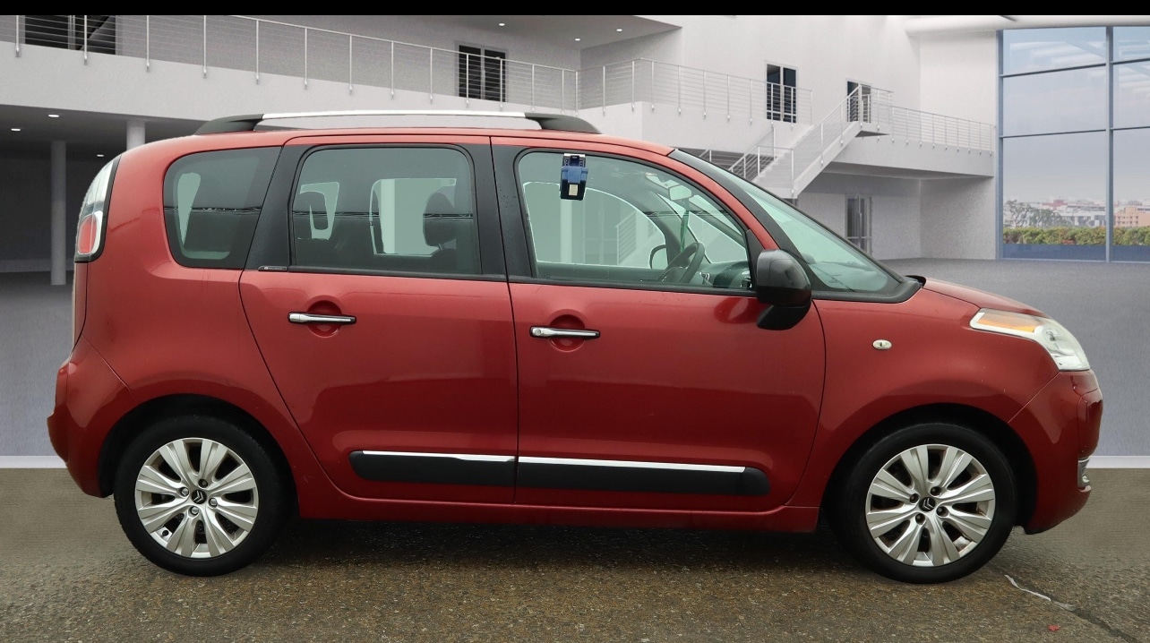 Used Citroen C3 Picasso 2009 for sale - 76517996: Photo 5