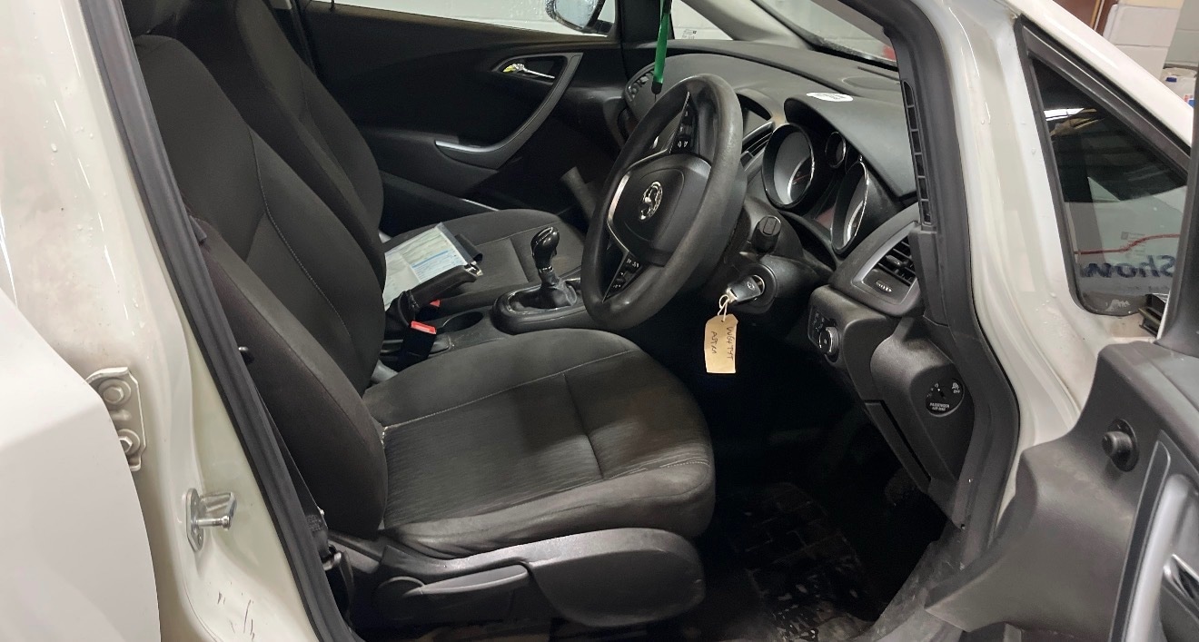 Used Vauxhall Astra 2014 for sale - 77982881: Photo 9