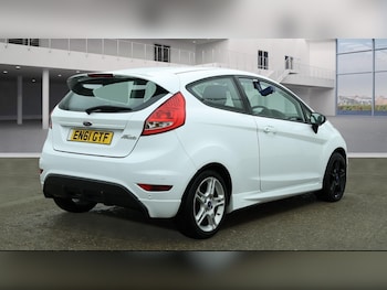 Used Ford Fiesta 2012 for sale - 75711412: Photo