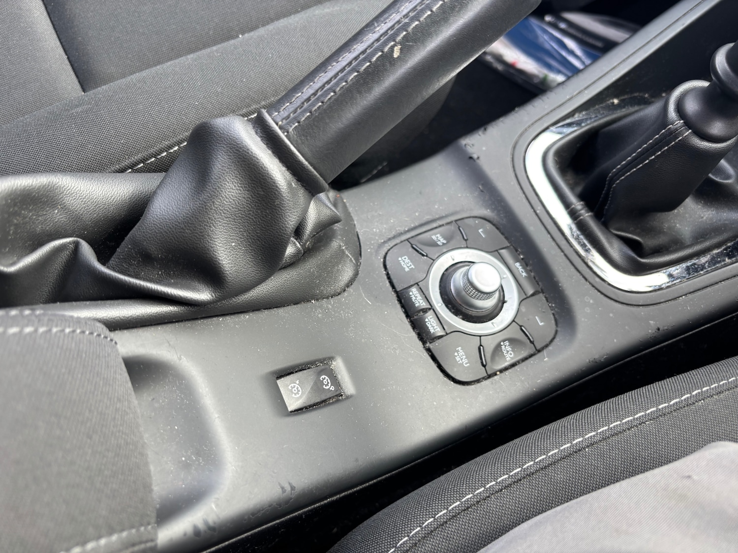 Used Renault Megane 2014 for sale - 77357586: Photo 14