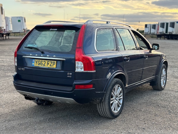 Used Volvo XC90 2012 for sale - 75525729: Photo 2