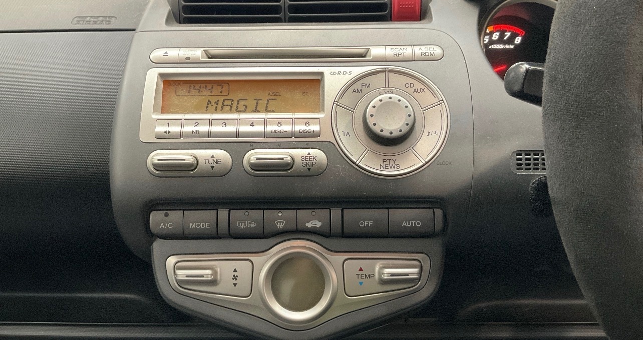 Used Honda Jazz 2006 for sale - 76517916: Photo 10