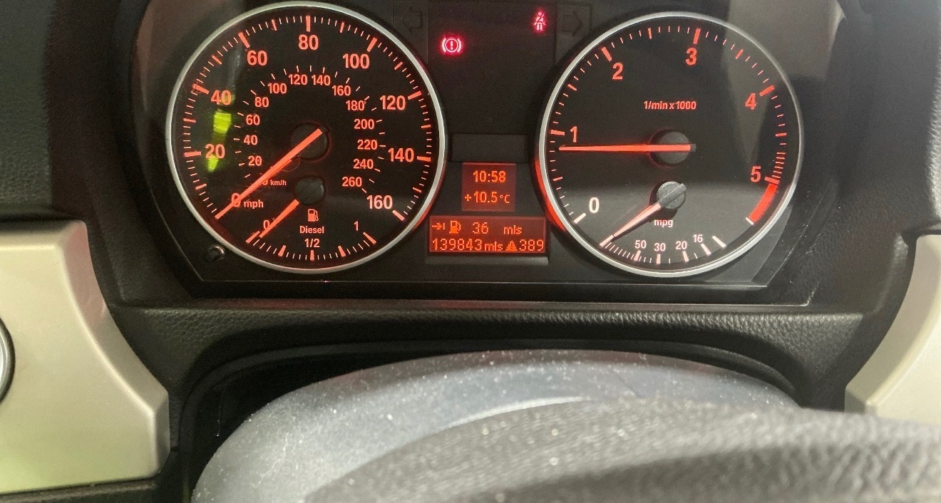 Used BMW 3 Series 2011 for sale - 77543386: Photo 10