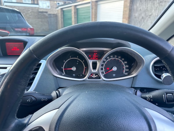 Used Ford Fiesta 2009 for sale - 75620068: Photo 15