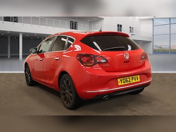 Used Vauxhall Astra 2012 for sale - 75613766: Photo