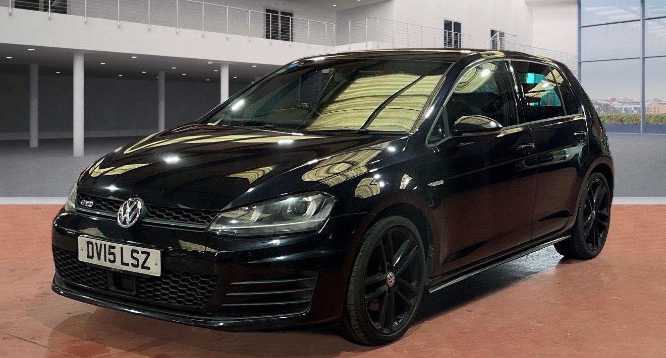 Used Volkswagen Golf 2015 for sale - 78035727: Photo 2
