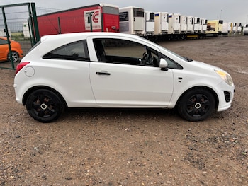 Used Vauxhall Corsa 2011 for sale - 75612792: Photo