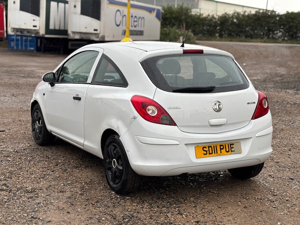 Used Vauxhall Corsa 2011 for sale - 75612792: Photo 5