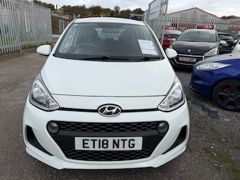 Used Hyundai i10 2018 for sale - 76185757: Photo 3
