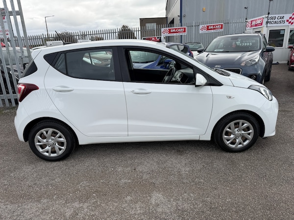 Used Hyundai i10 2018 for sale - 76185757: Photo 4