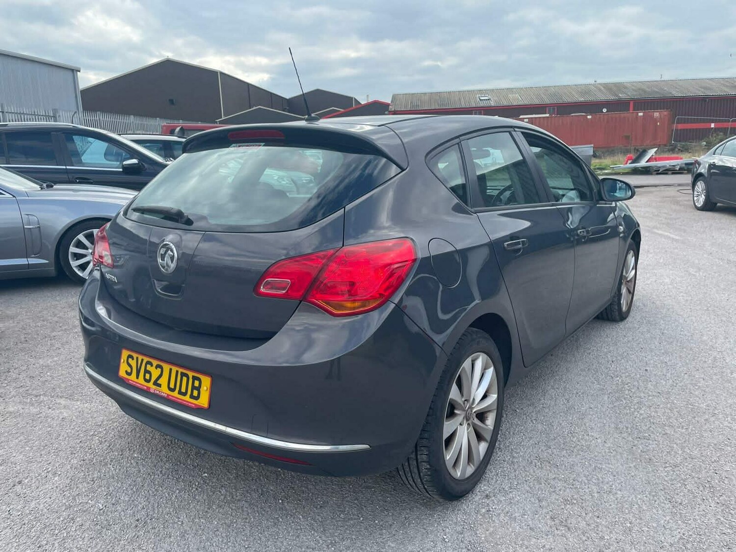 Used Vauxhall Astra 2012 for sale - 78199047: Photo 9