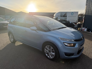 2014 (64) - 1.6 e-HDi 115 Exclusive 5dr