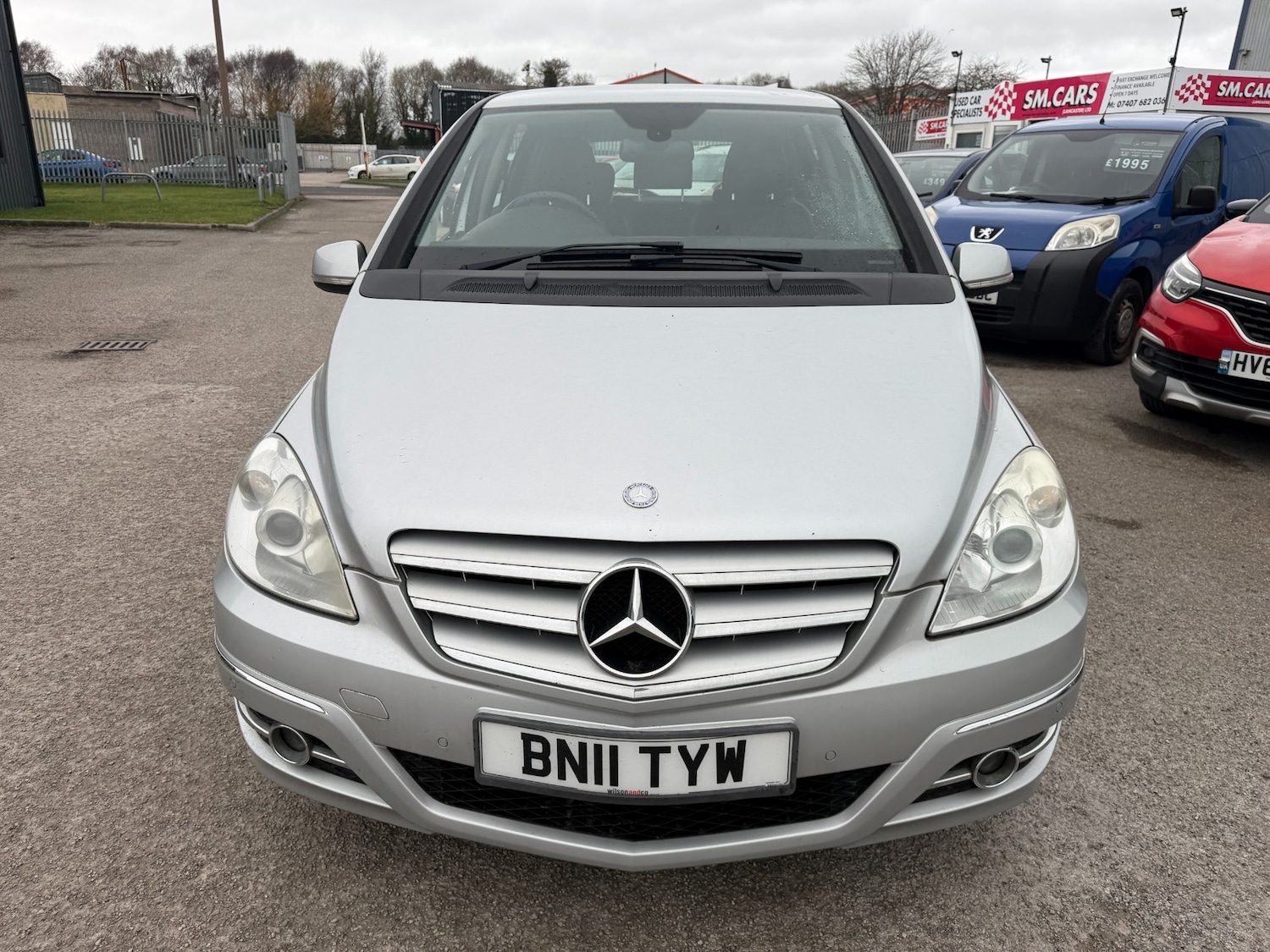 Used Mercedes-Benz B Class 2011 for sale - 77849073: Photo 2