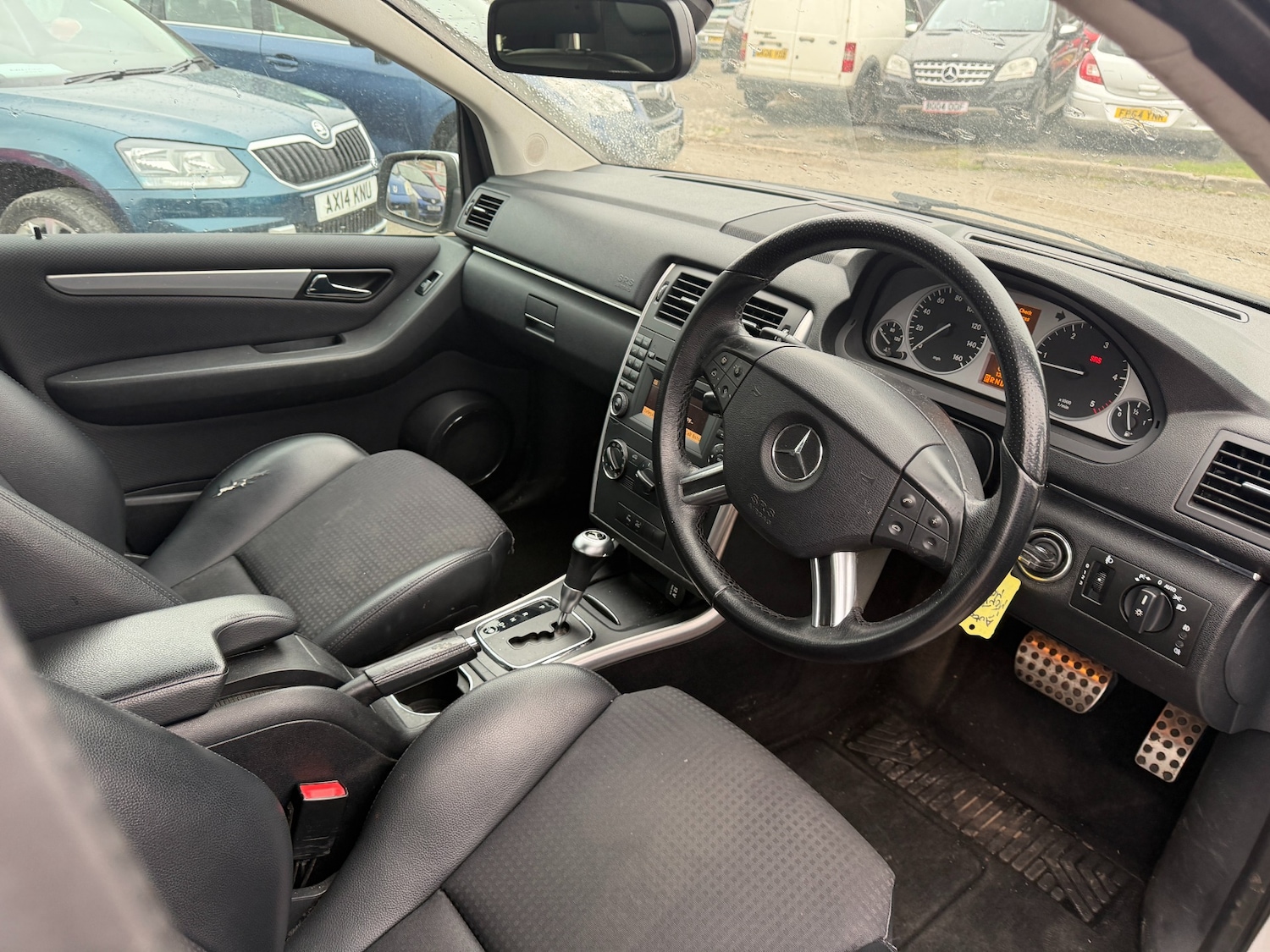 Used Mercedes-Benz B Class 2011 for sale - 77849073: Photo 8