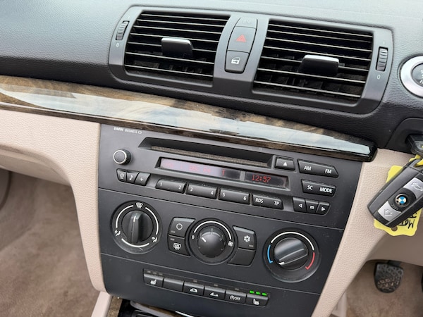 Used BMW 1 Series 2010 for sale - 76181592: Photo 12