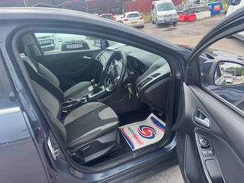 Used Ford Focus 2013 for sale - 74894402: Photo