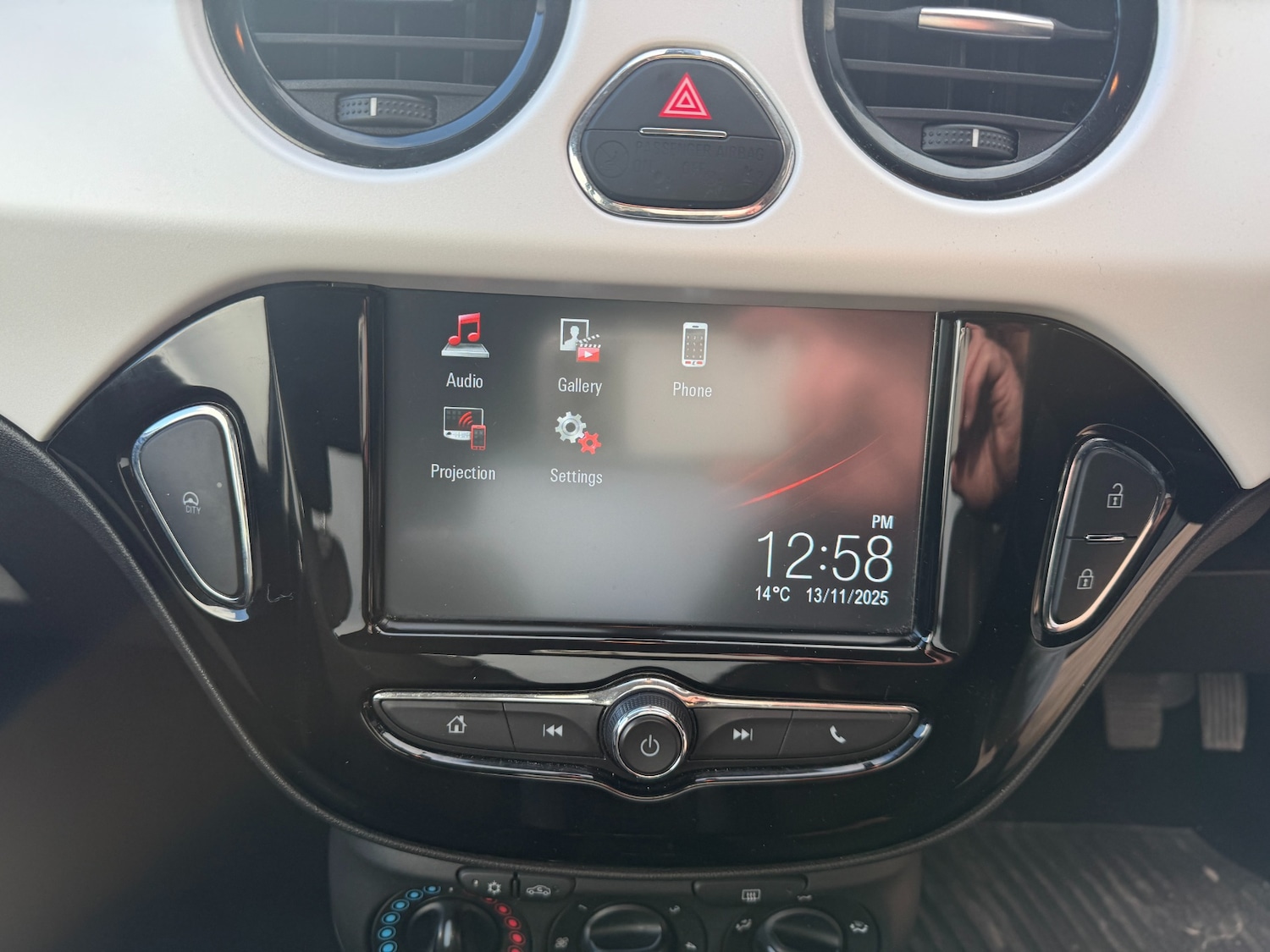 Used Vauxhall ADAM 2019 for sale - 76548100: Photo 12