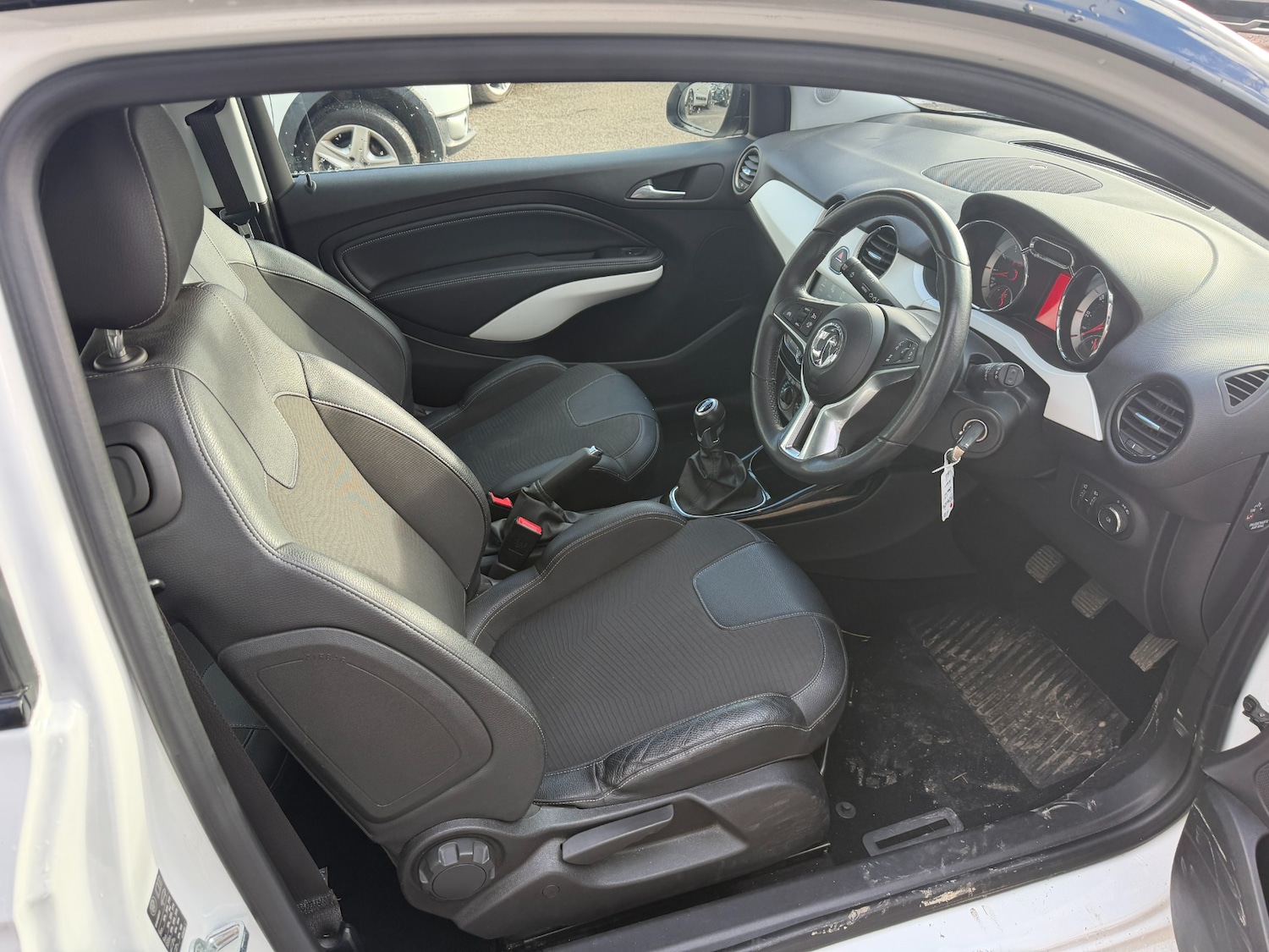 Used Vauxhall ADAM 2019 for sale - 76548100: Photo 8