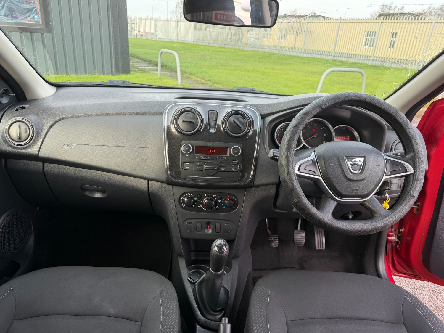 Used Dacia Sandero 2017 for sale - 76526146: Photo 13