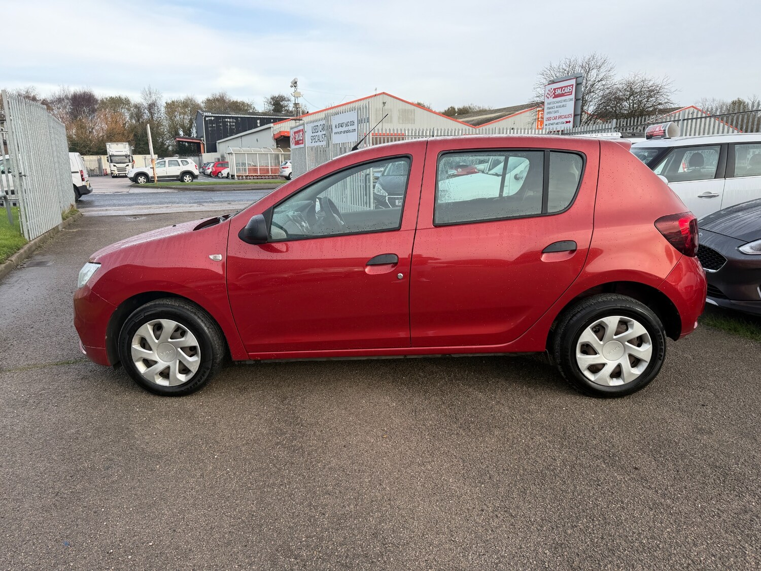 Used Dacia Sandero 2017 for sale - 76526146: Photo 4
