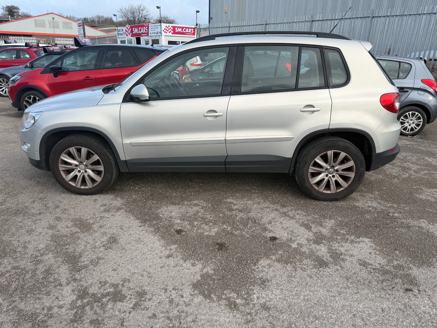 Used Volkswagen Tiguan 2011 for sale - 77643974: Photo 4