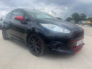 2015 (15) - 1.0 EcoBoost 140 Zetec S Black 3dr