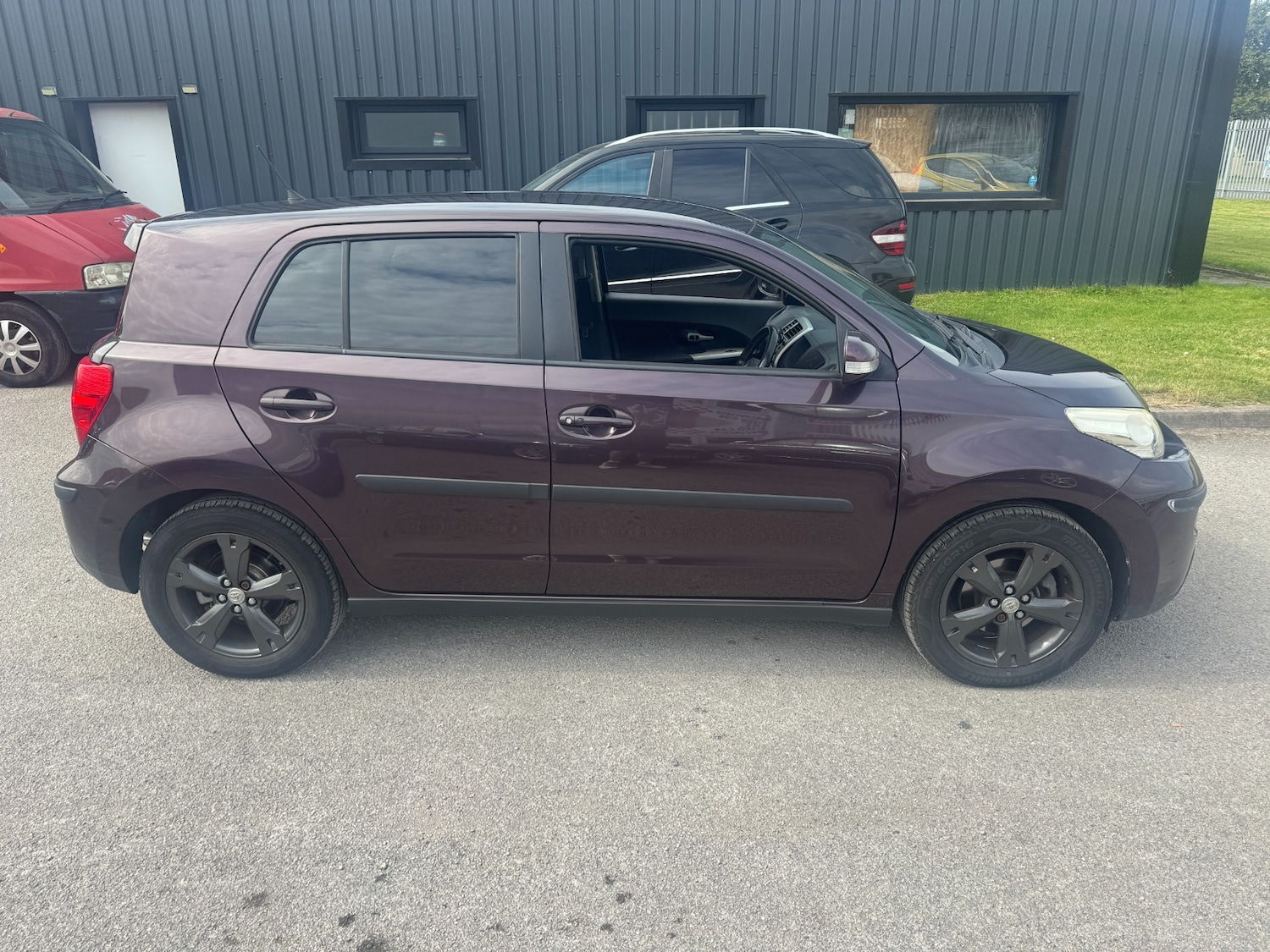 Vehicle 7