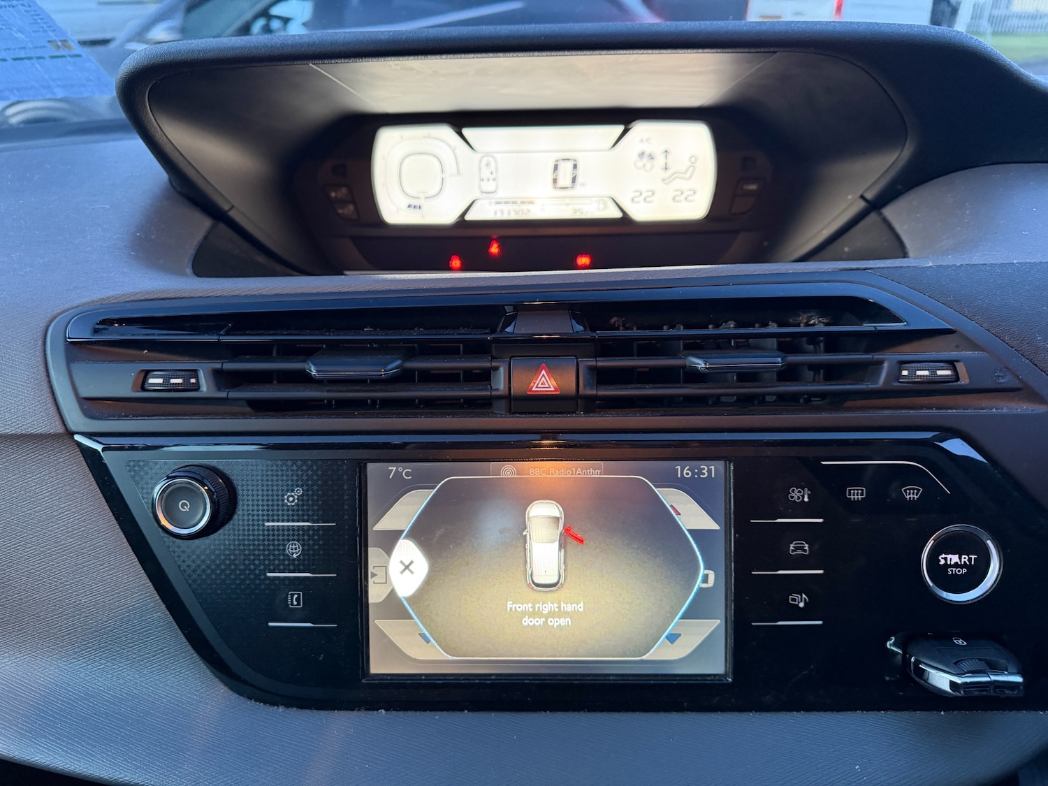 Used Citroen C4 Picasso 2014 for sale - 77228355: Photo 10