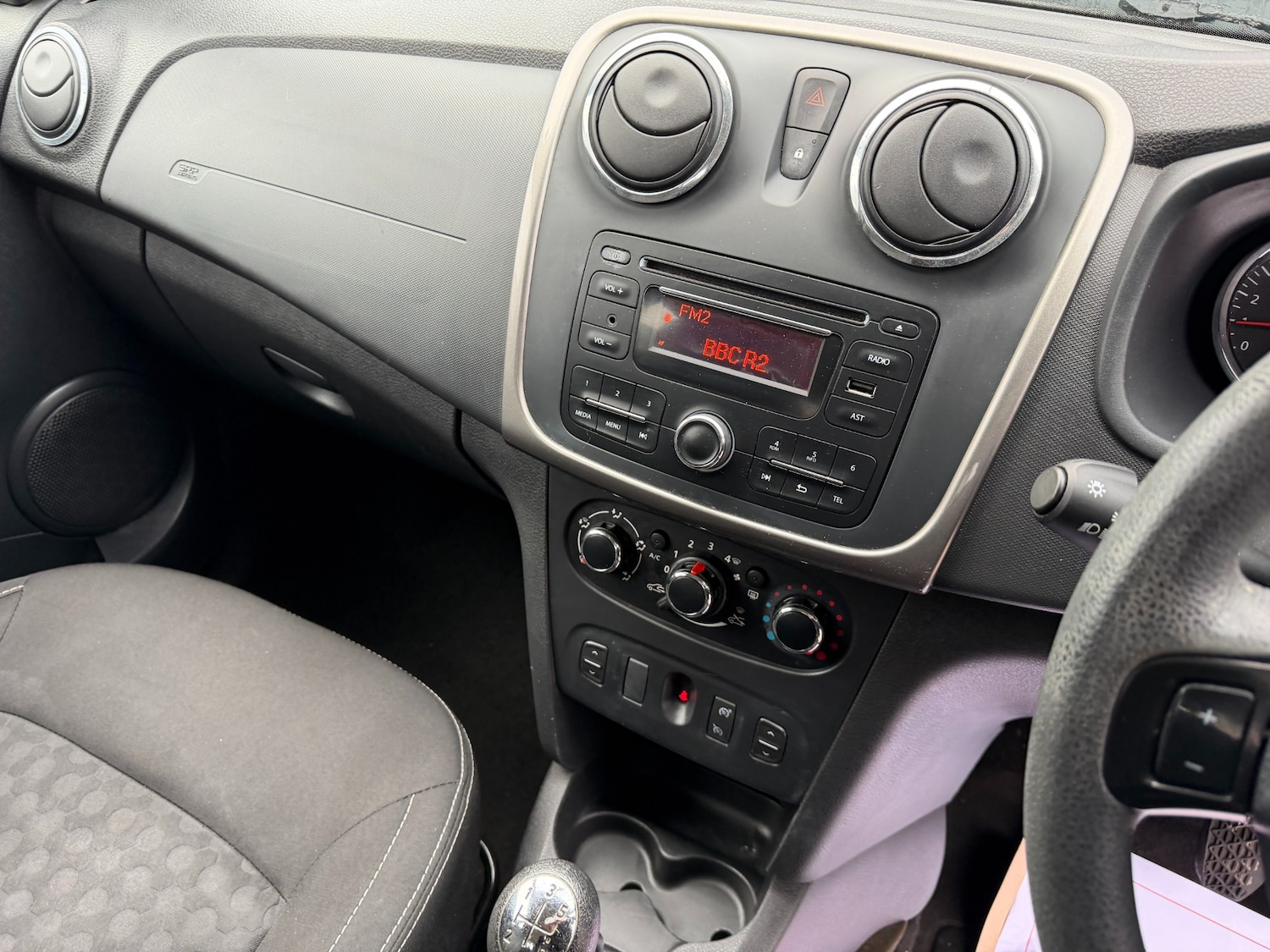 Used Dacia Sandero 2015 for sale - 76357007: Photo 7