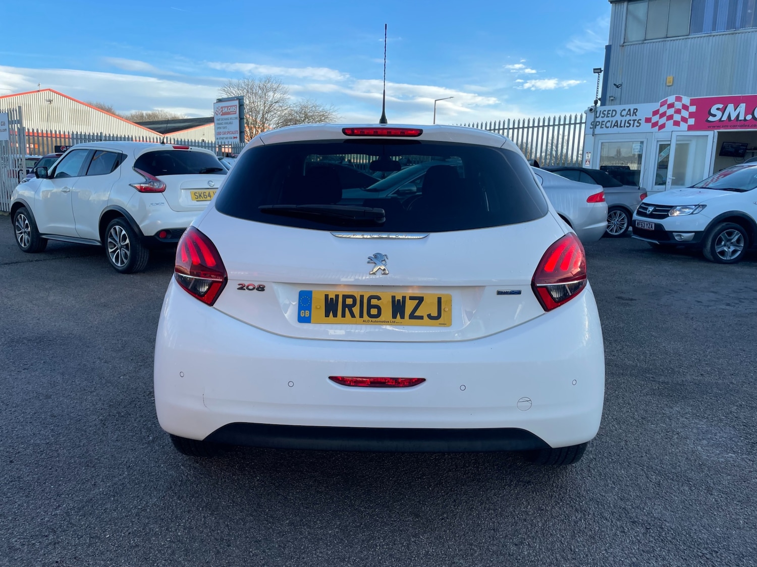 Used Peugeot 208 2016 for sale - 77189440: Photo 9