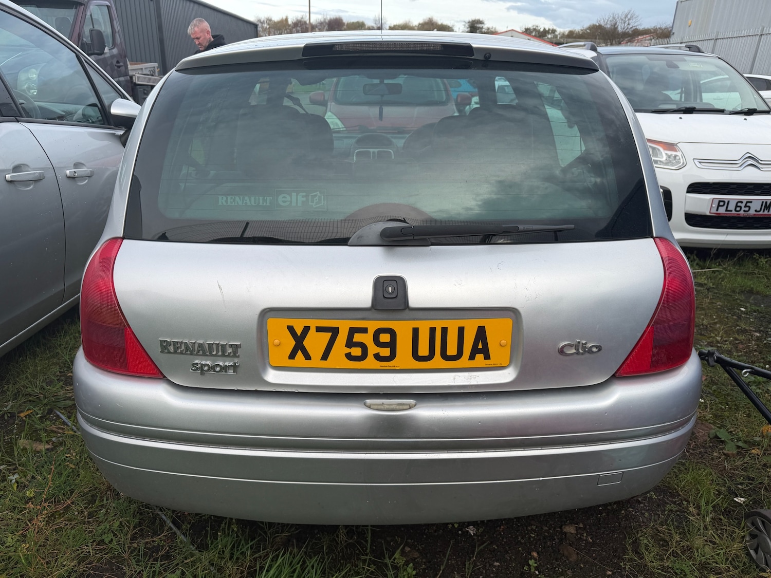 Used Renault Clio 2001 for sale - 76483302: Photo 5