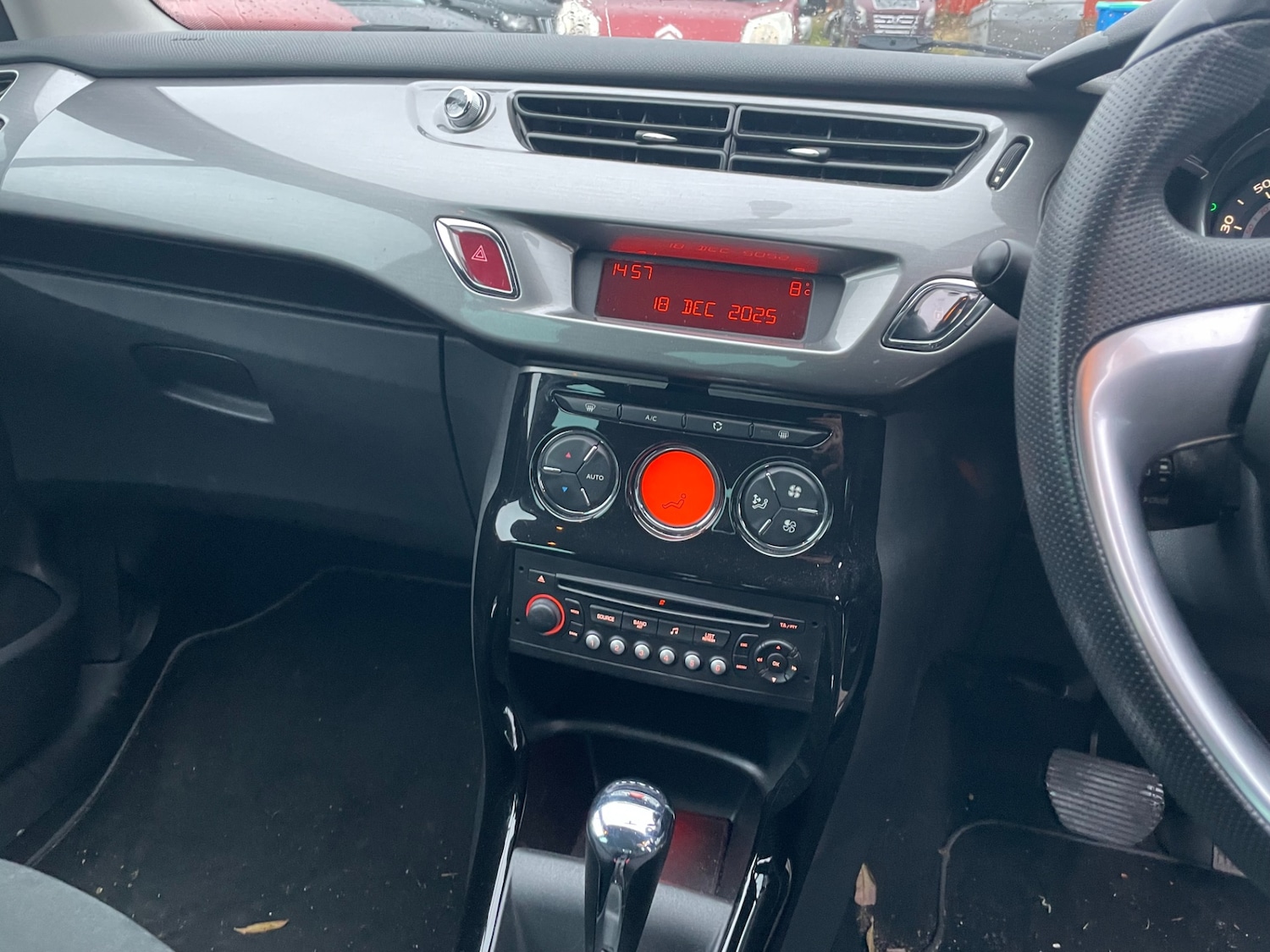 Used Citroen C3 2010 for sale - 76982948: Photo 4