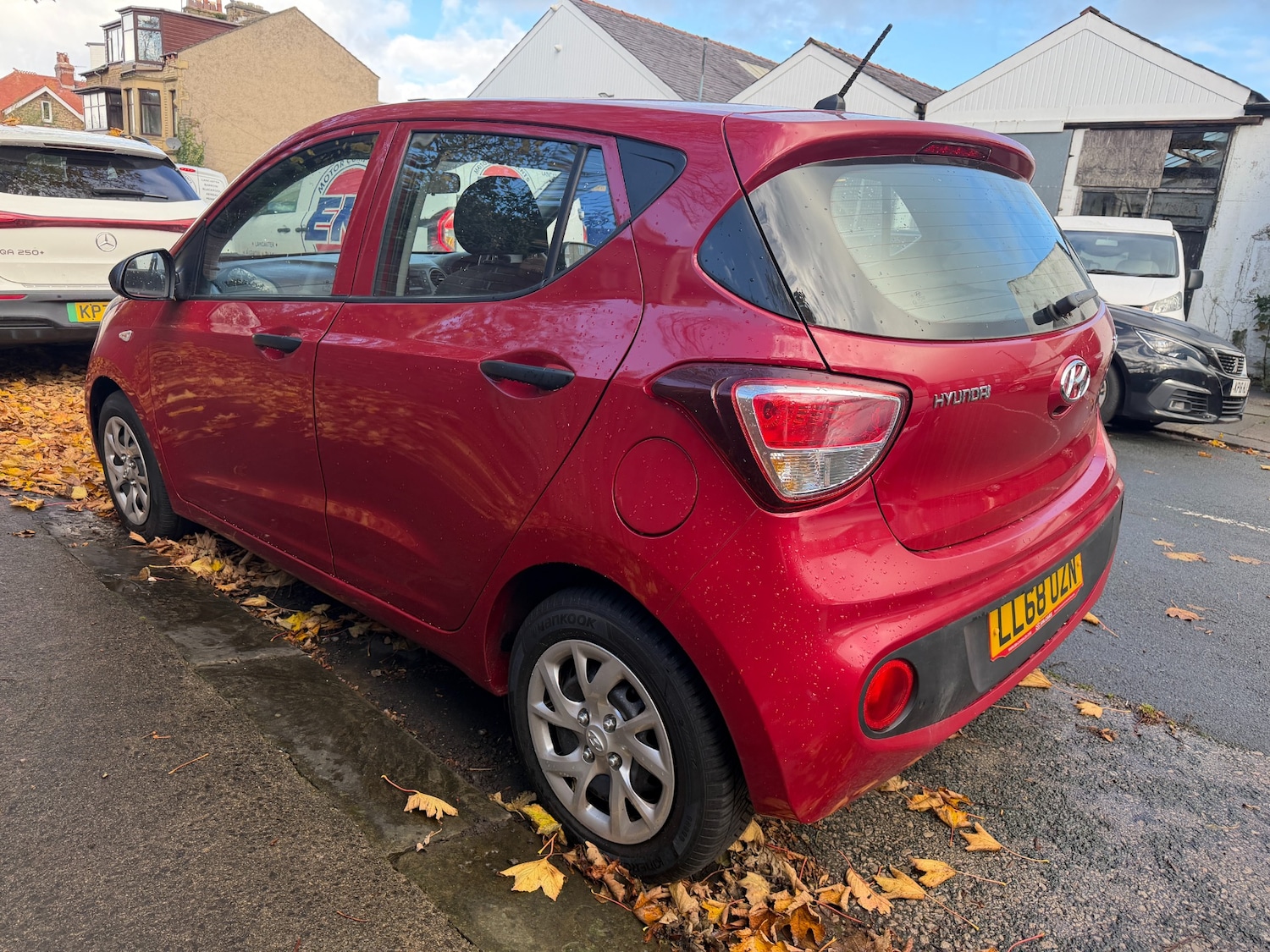 Used Hyundai i10 2018 for sale - 76343943: Photo 3