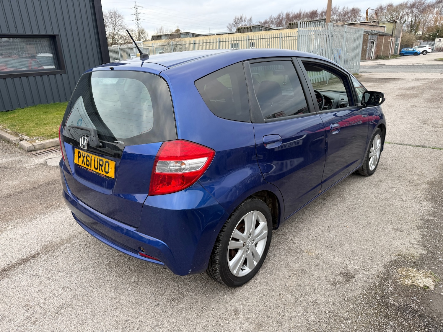 Used Honda Jazz 2011 for sale - 77782133: Photo 7