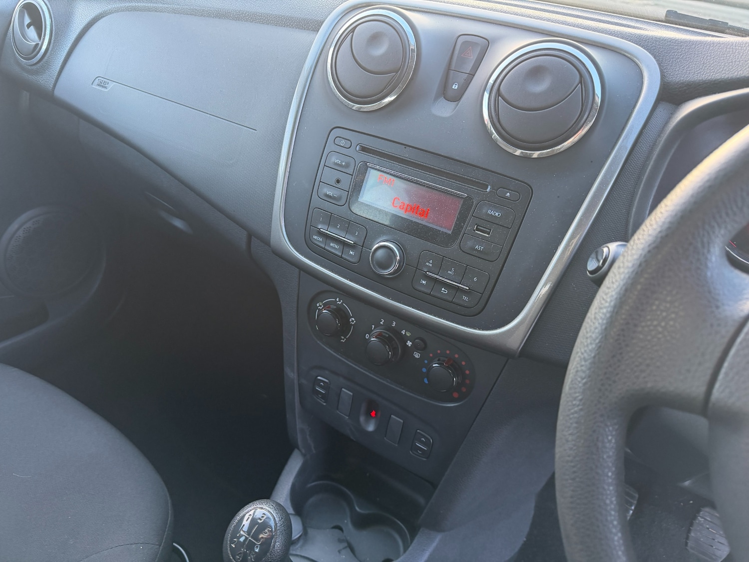 Used Dacia Logan MCV 2016 for sale - 77228341: Photo 9