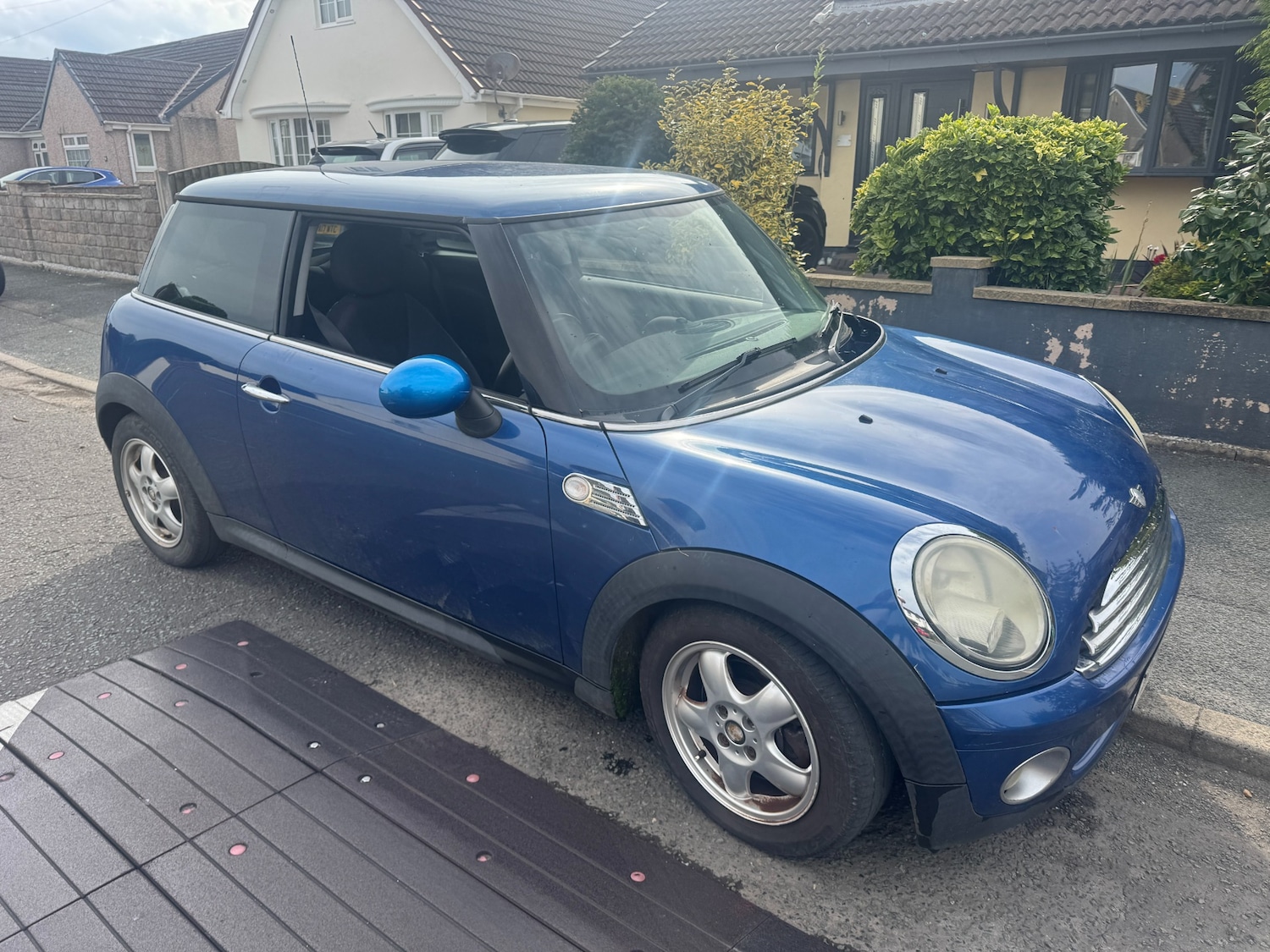 Vehicle 1