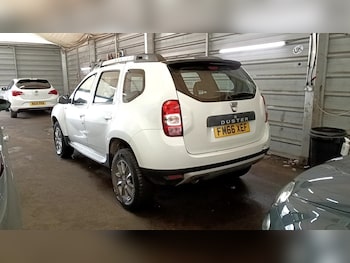 Used Dacia Duster 2017 for sale - 76483308: Photo