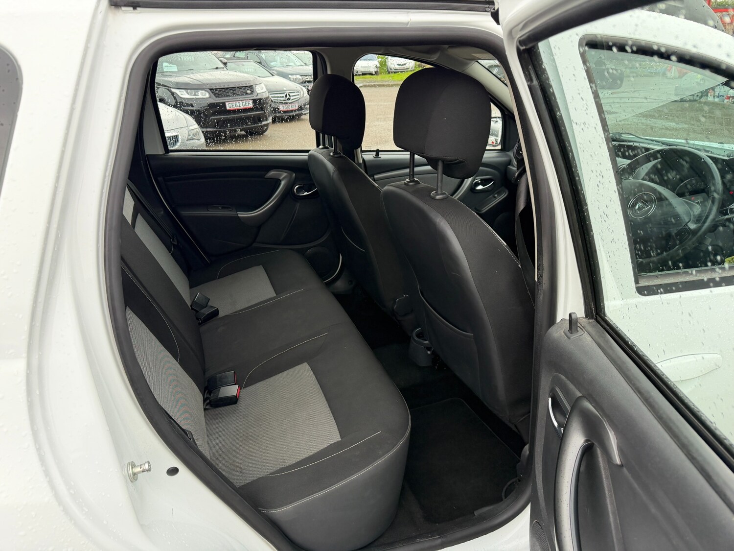 Used Dacia Duster 2017 for sale - 76483308: Photo 9