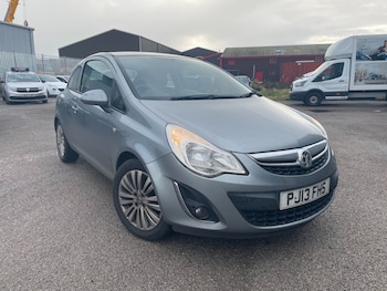 Vauxhall - Corsa