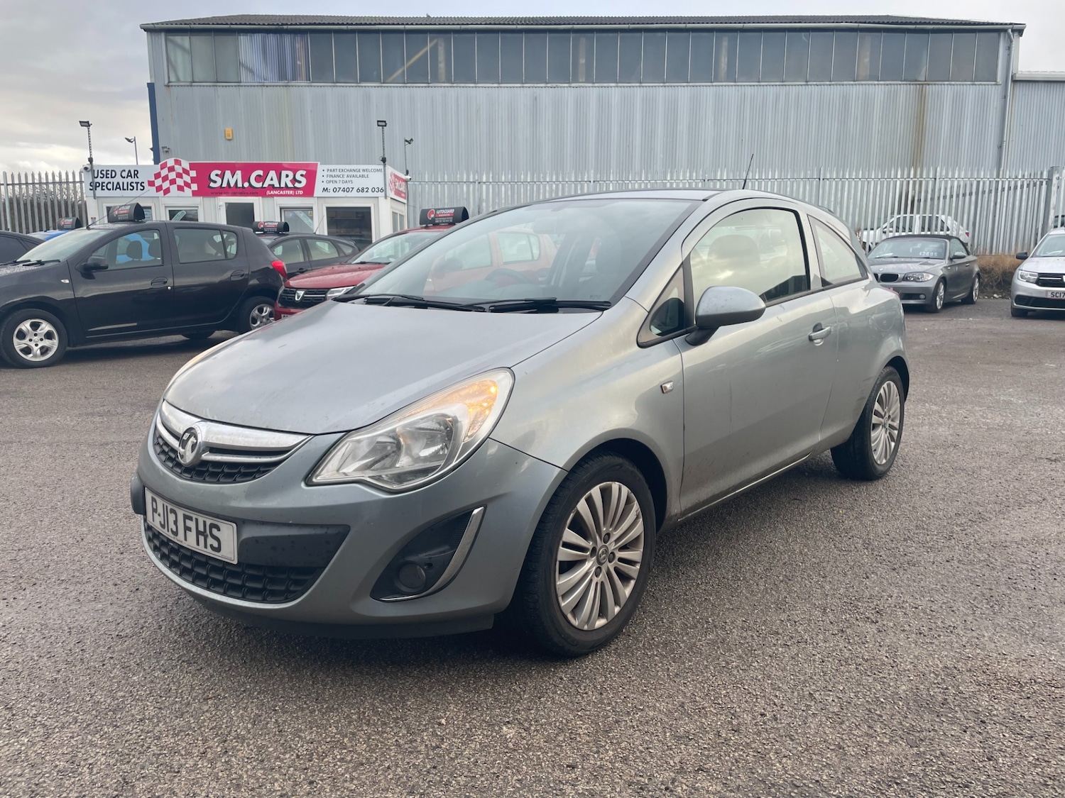 Used Vauxhall Corsa 2013 for sale - 76736725: Photo 3