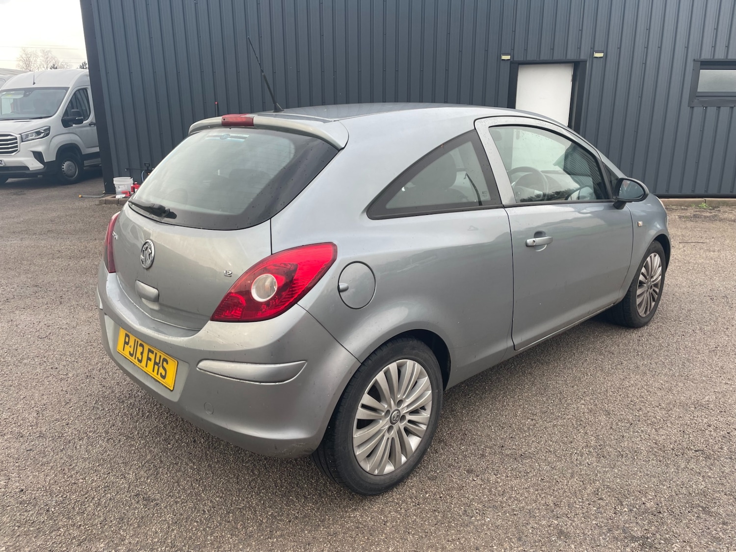 Used Vauxhall Corsa 2013 for sale - 76736725: Photo 8