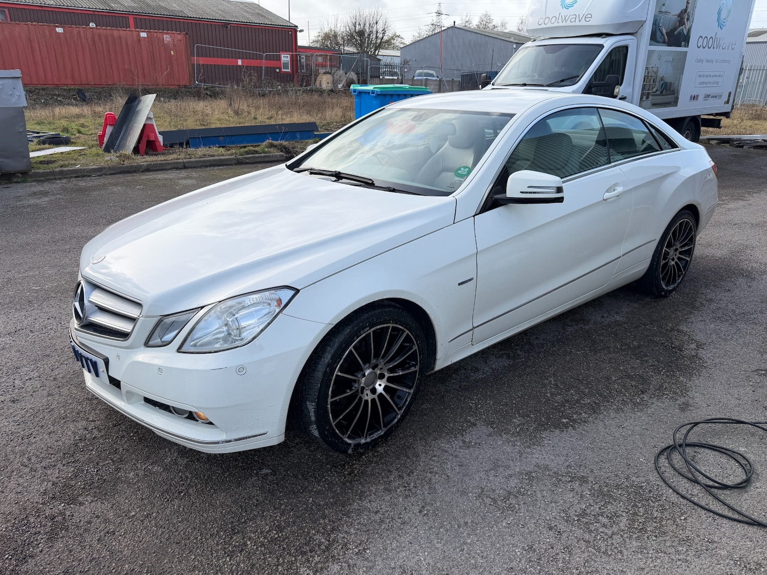 Used Mercedes-Benz E Class 2010 for sale - 77643982: Photo 3