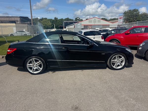 Used Mercedes-Benz E Class 2010 for sale - 74760298: Photo 7