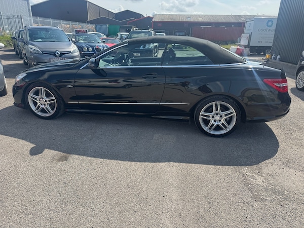 Used Mercedes-Benz E Class 2010 for sale - 74760298: Photo 9